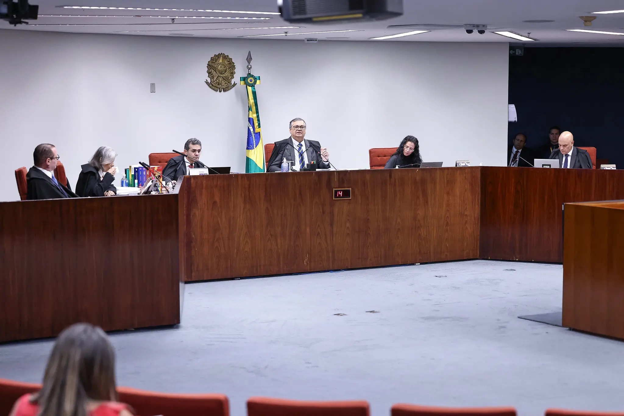 Primeira Turma entende que acordo de leniência não esgota deveres de envolvidos em casos de corrupção. 
