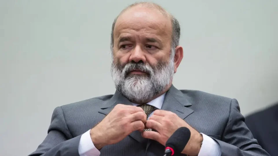 Ministro levou em conta decisões anteriores do Supremo anulando atos da 13ª Vara de Curitiba.