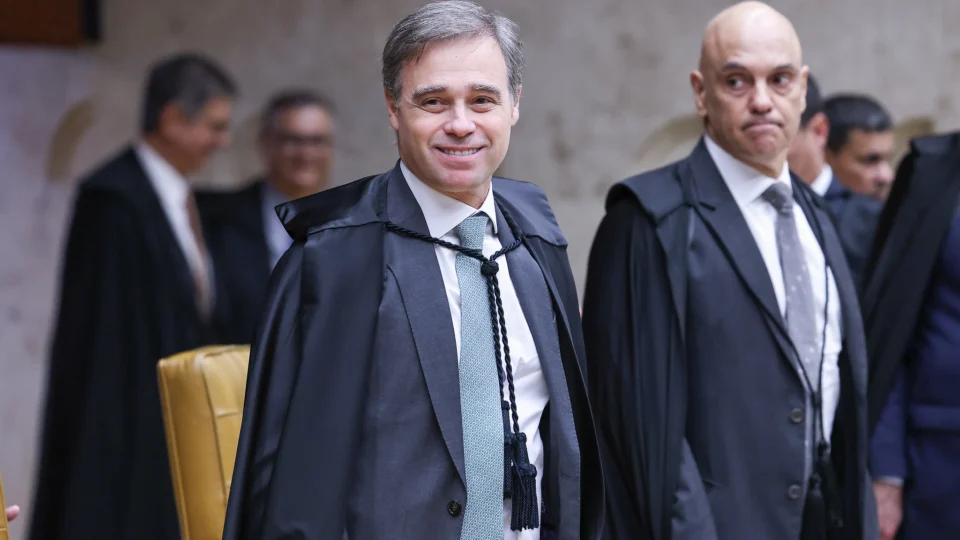 André Mendonça foi sorteado relator e caso já se aproxima de dois meses sem uma decisão.
