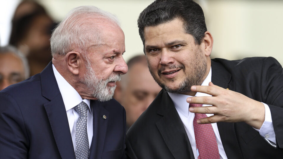 Lexum critica mediação de ministros do STF no encontro entre Alcolumbre e Lula