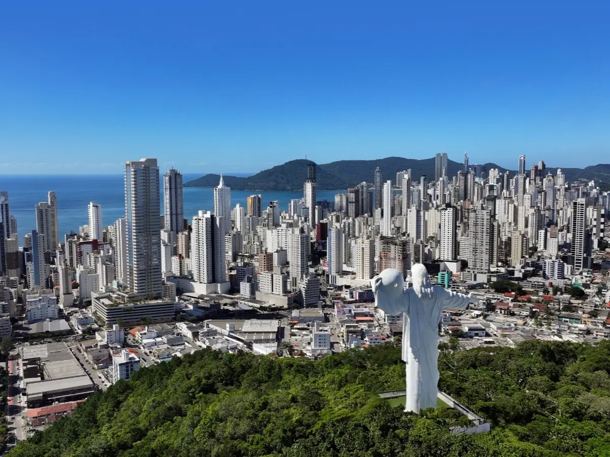 Prédios de luxo em Balneário Camboriú