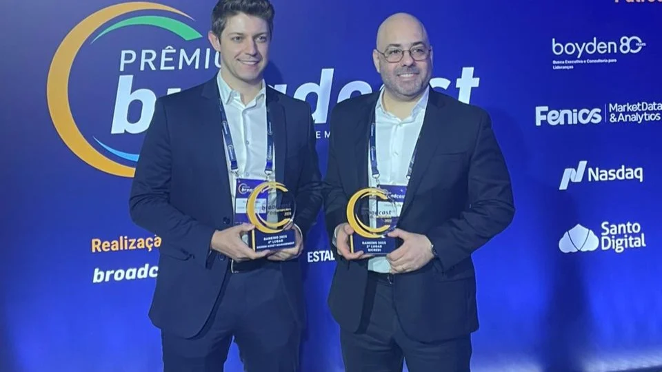 Na ocasião, O Sicredi e a Sicredi Asset conquistaram a 2ª e a 4ª posição, respectivamente, na categoria Top Geral da premiação
