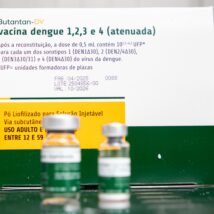 Caso da vacina da dengue mostra risco da censura a questionamentos sobre imunizantes vacinas