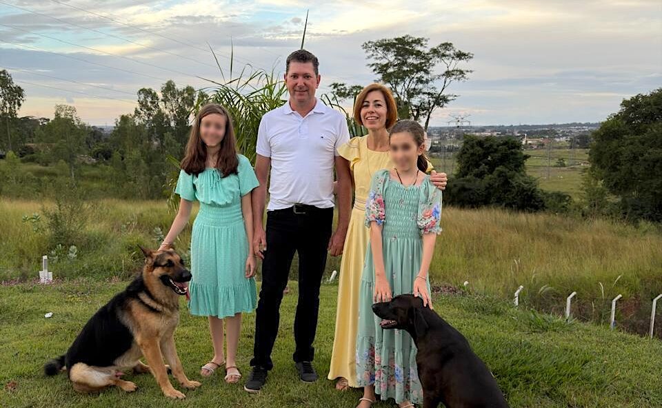 Casal condenado por homeschooling fala ao Congresso: “Educar nossos filhos é crime?”