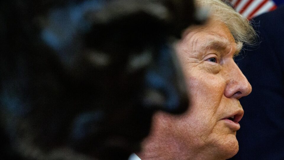 Trump afirma que EUA retomarão ataques ao Irã “com muita força”