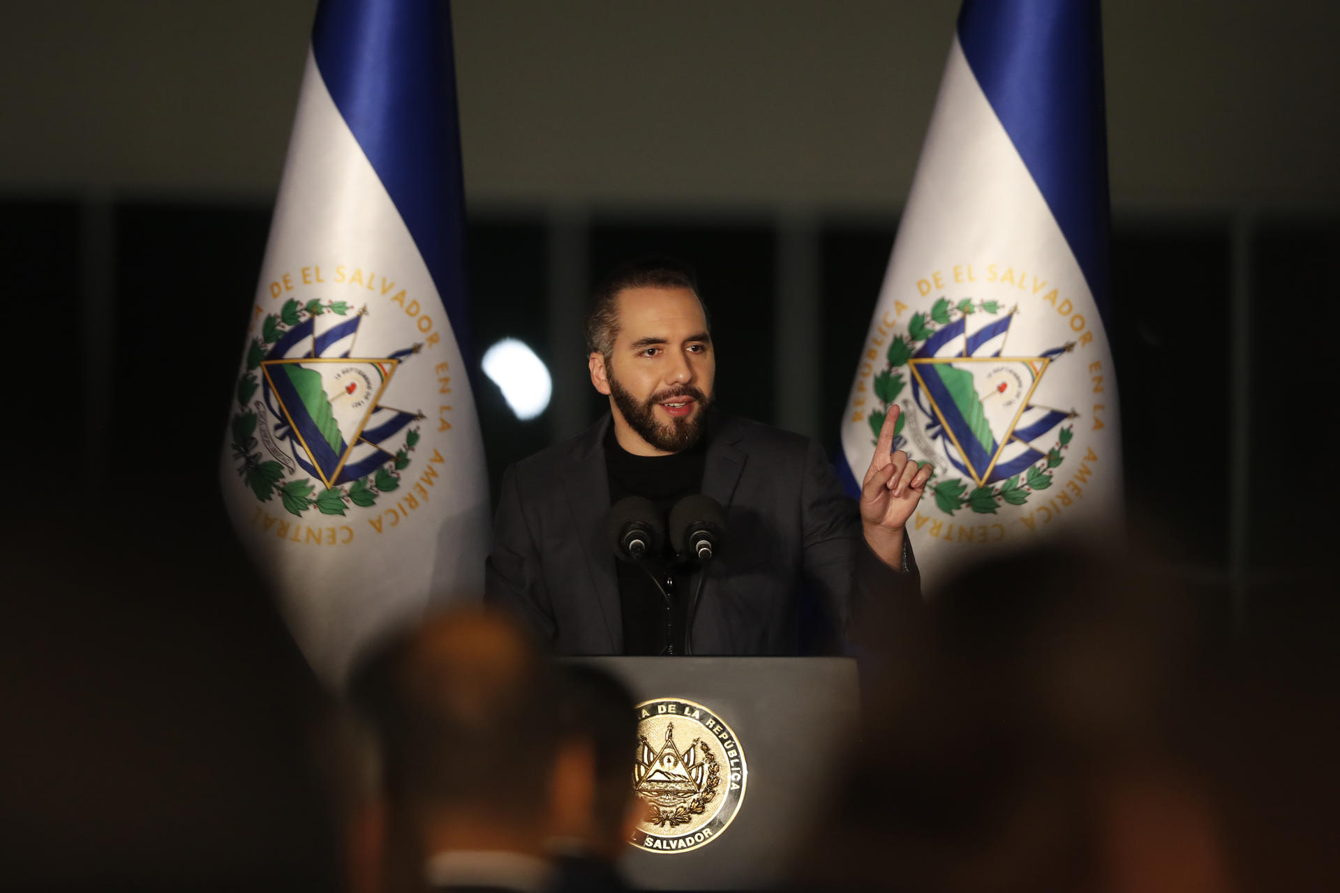 Referência para a direita no combate ao crime, Bukele agora tem um novo alvo