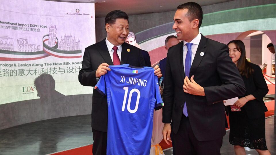 Por que o plano da China de virar uma potência do futebol fracassou?
