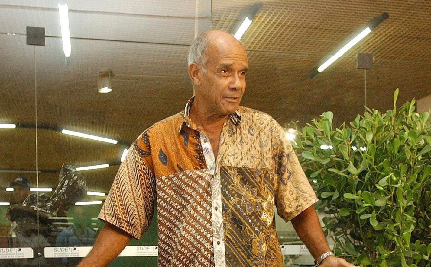 Morre Brito, tricampeão com o Brasil na Copa de 70, aos 86 anos
