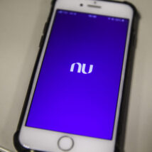 Mensagem sobre liquidação extrajudicial do Nubank pelo BC é falsa Nubank não foi liquidado: mensagens sobre liquidação extrajudicial da instituição recebidas por clientes são falsas