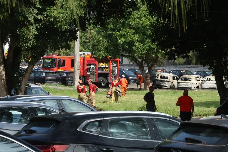 Acidente no RJ: veja os modelos dos helicópteros que colidiram no ar