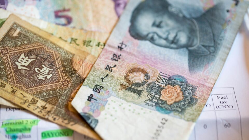 Por que o Brasil vai emitir dívida pública em yuan pela primeira vez?
