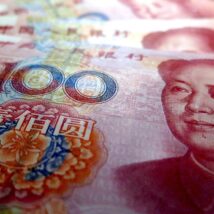 Brasil planeja emitir dívida em moeda chinesa. Imagem referente a matéria