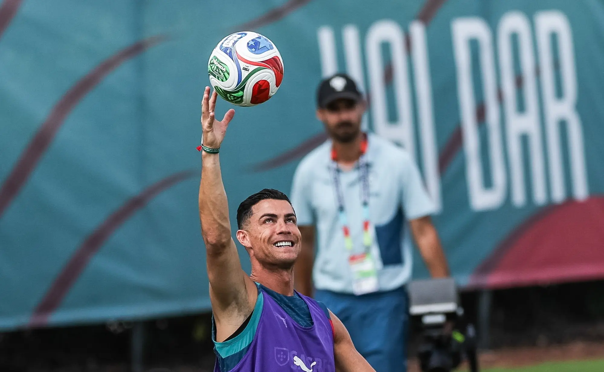Cristiano Ronaldo em treinamento da seleção de Portugal