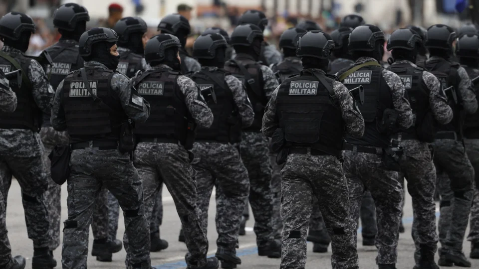 Isenção IR militares e policiais