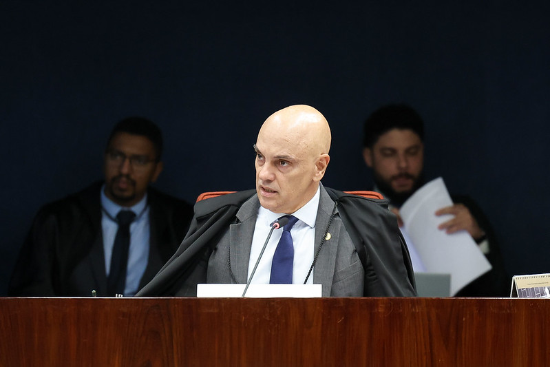 Primeira turma do STF condena Eduardo por coação no processo