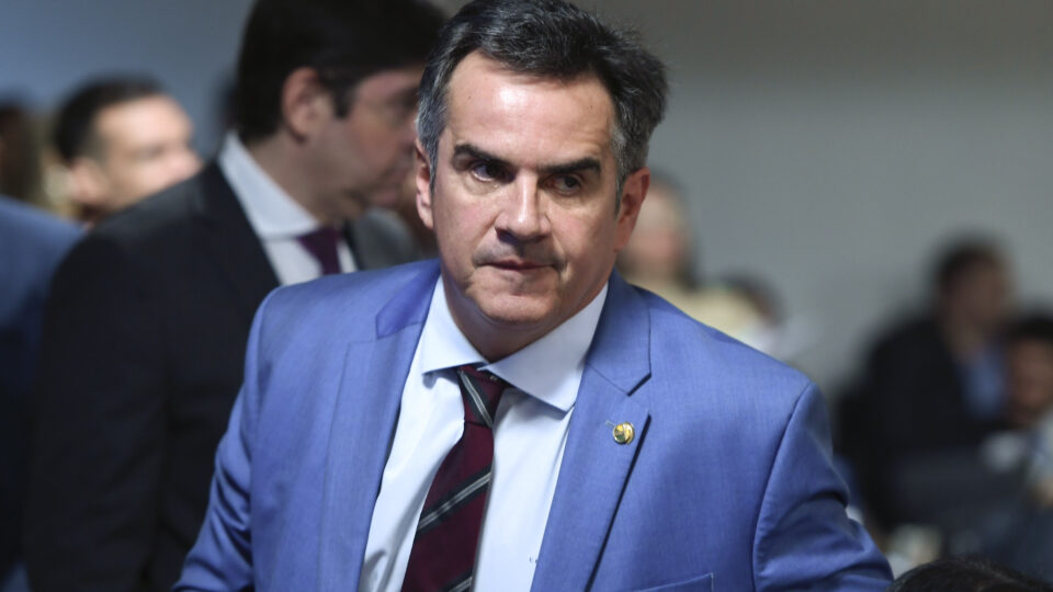PF diz que Vorcaro bancou luxo de Ciro Nogueira enquanto senador atuava em favor do Master