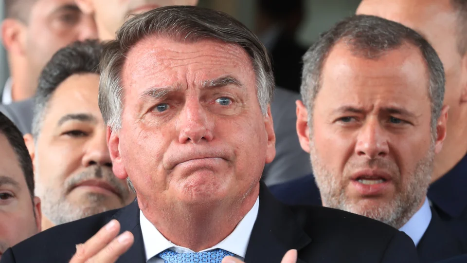 PMDF envia explicações a Moraes sobre arma de Bolsonaro