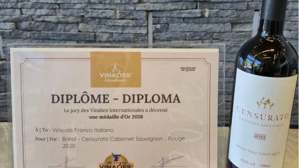 Vinícola de Colombo leva ouro duplo em uma das principais premiações de vinhos do mundo