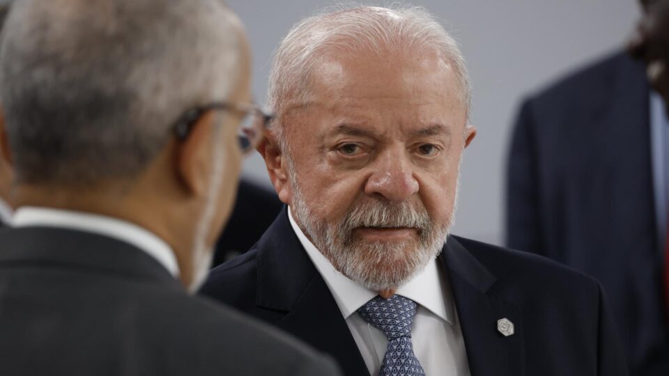 Após frieza na foto do G7, Lula e Trump se cumprimentam: “Bom trabalho”