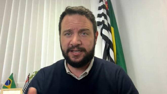 “Moraes tem obsessão tremenda”, diz ex-secretário de Bolsonaro