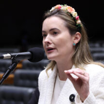 Projeto que suspende decretos de Lula sobre terras indígenas em Santa Catarina poderá ser votado diretamente no plenário. Imagem referente a matéria