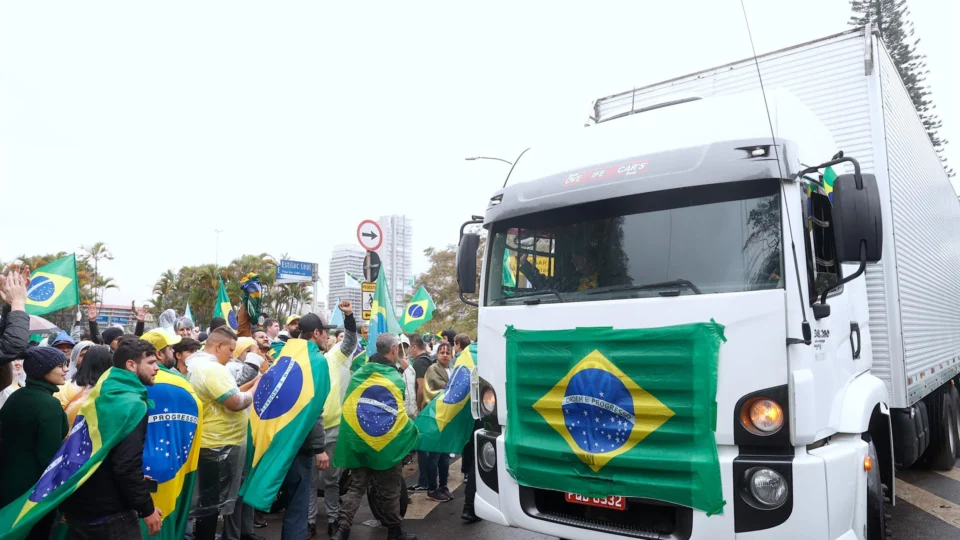Multa a caminhoneiros