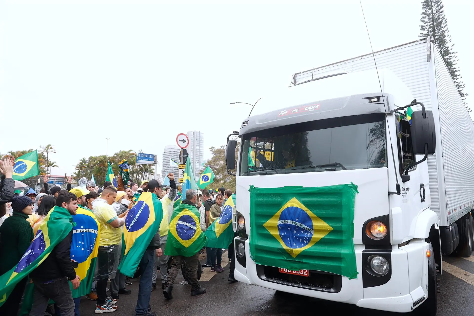 Multa a caminhoneiros