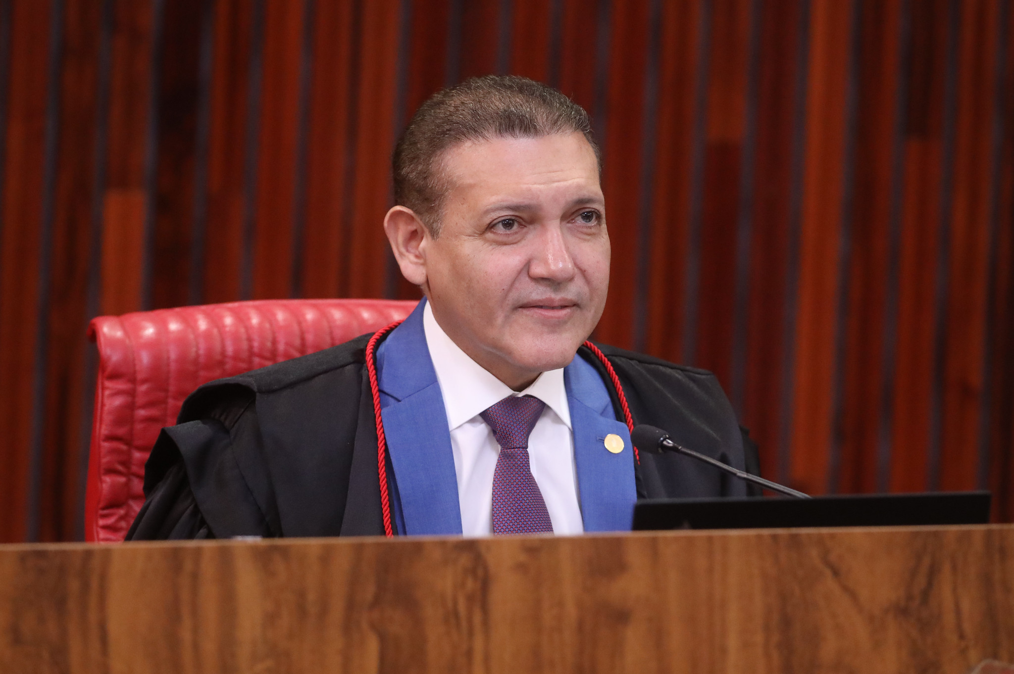 Discurso de ódio é incompatível com a democracia, diz Nunes Marques