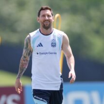 Messi marcou três gols na estreia da Copa do Mundo. Imagem referente a matéria
