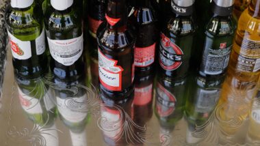Cervejas da Ambev: União disputa R$ 260 milhões em ações da cervejaria em processo que remonta Segunda Guerra Mundial