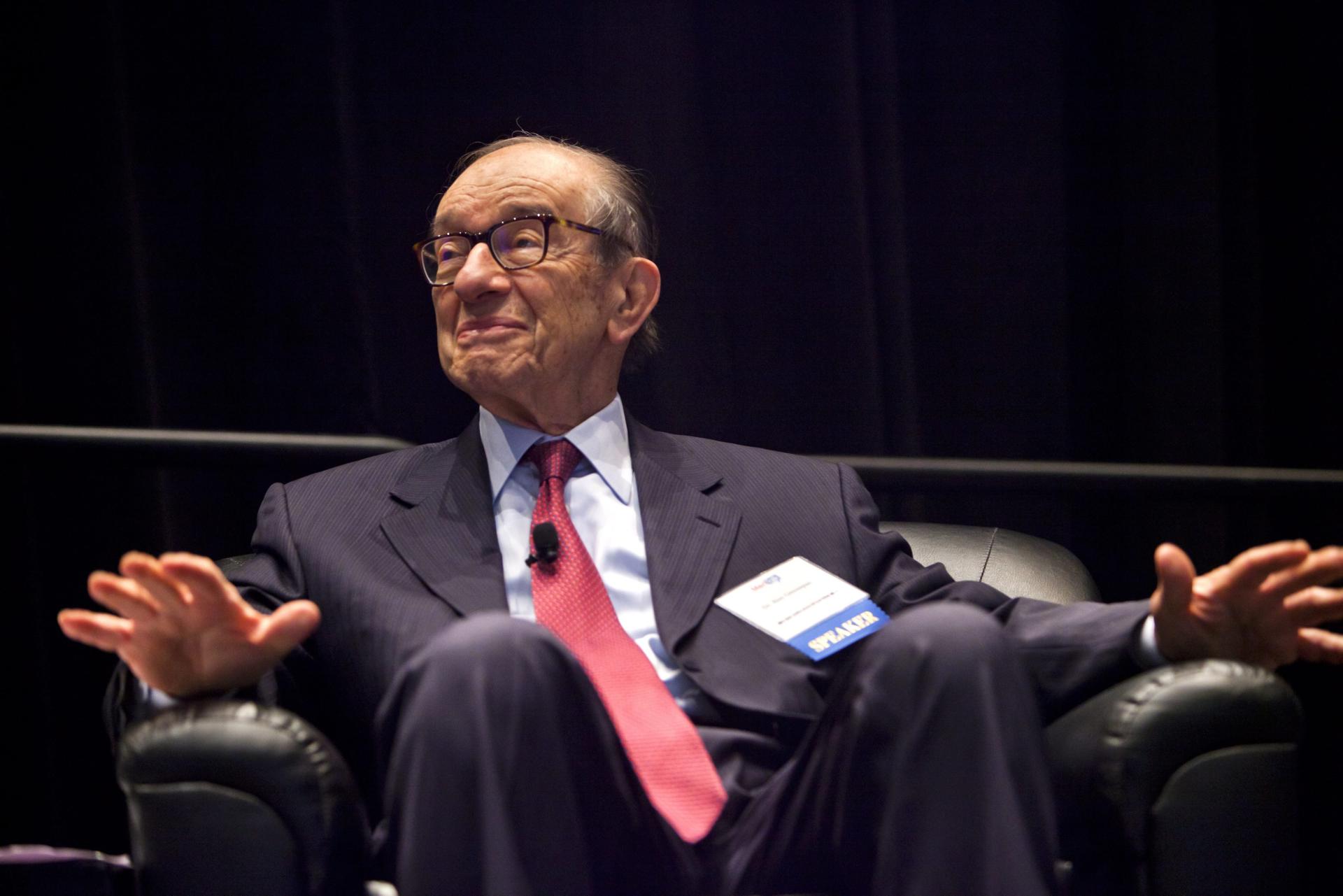 Alan Greenspan, ex-presidente do Fed, morre aos 100 anos