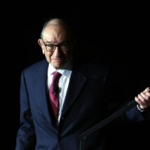 Greenspan foi um defensor do liberalismo econômico, tão em falta no continente. Que essas ideias possam finalmente se espalhar pela região. Imagem referente a matéria