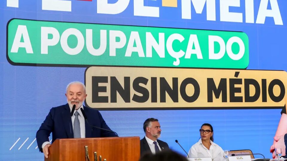 Maior parte do “pacote de bondades” eleitoral de Lula fica fora do limite fiscal
