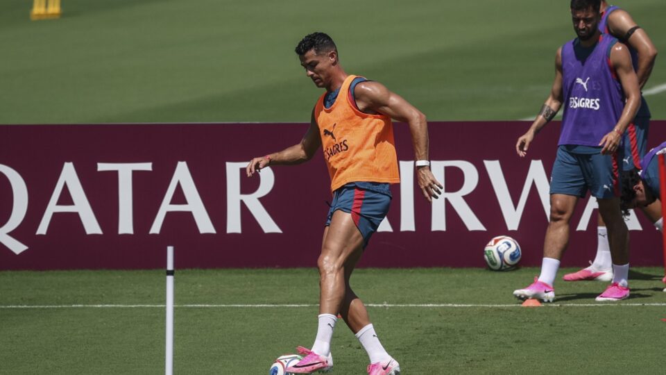 Portugal volta a campo com Cristiano Ronaldo pressionado; jogos de terça e resultados de segunda