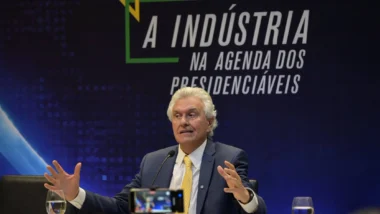 Caiado participou de evento da CNI