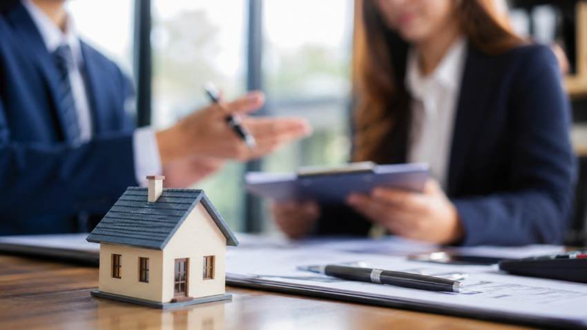 Estruturas de holding ganham importância estratégica para sucessão, governança e planejamento patrimonial.