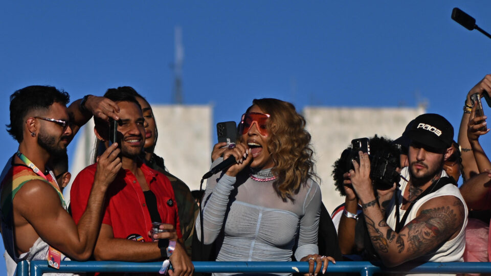 Erika Hilton denuncia ter menos estrutura que Manuela no PSOL: “privilégio branco e cis”