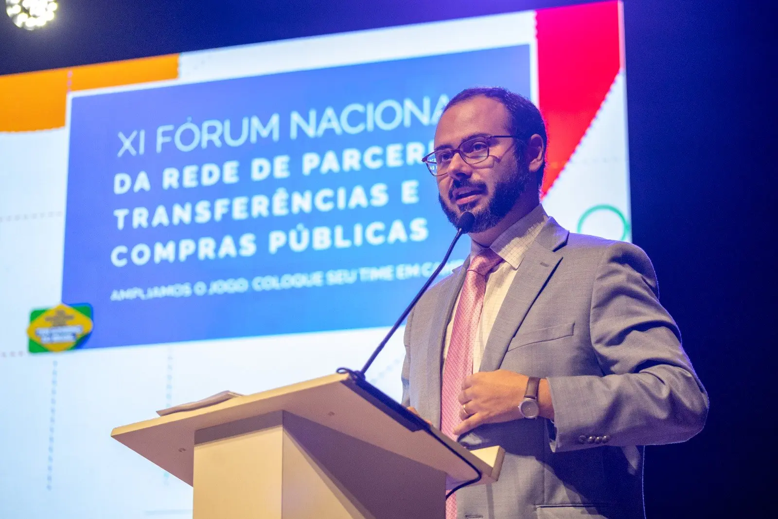 Governo pretende parcelar em até 12 anos dívidas de MEIs em impostos, diz ministro