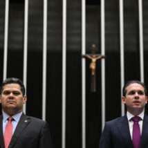 Presidente do Senado, Davi Alcolumbre, e o presidente da Câmara, Hugo Motta.