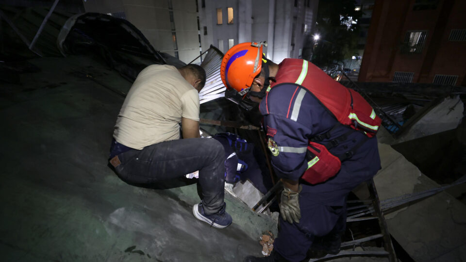 EUA enviam equipes de elite à Venezuela para ajudar na busca e resgate de vítimas dos terremotos
