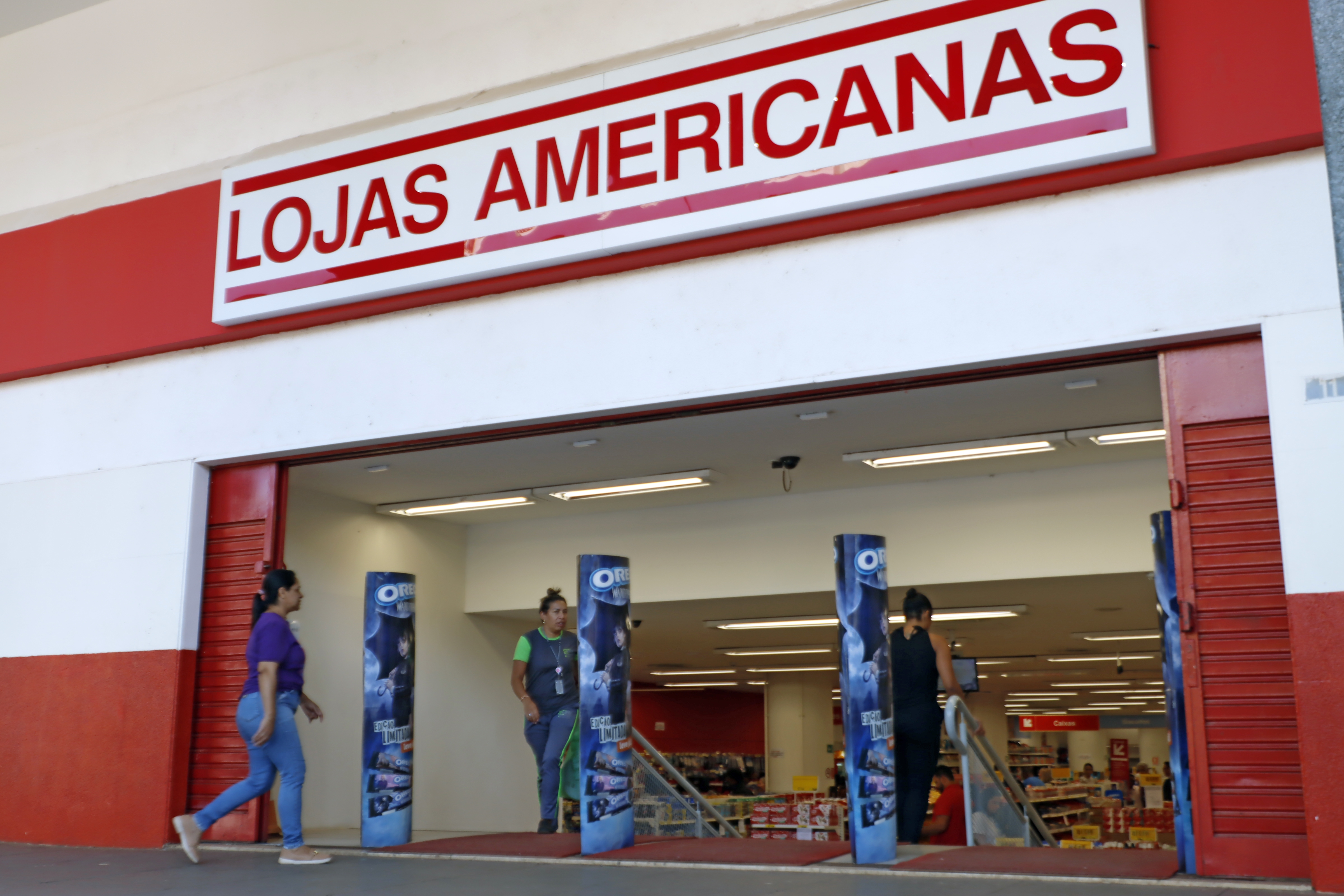 PF mira acionistas bilionários das Americanas e executivos de grandes bancos; Justiça bloqueia R$ 54 bi 