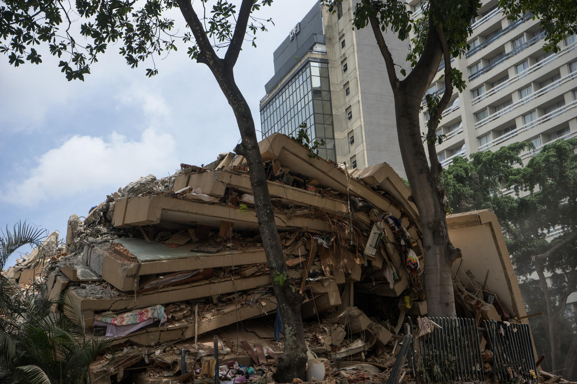 Portugal e Espanha confirmam mortos e mais de 100 desaparecidos na Venezuela após os terremotos