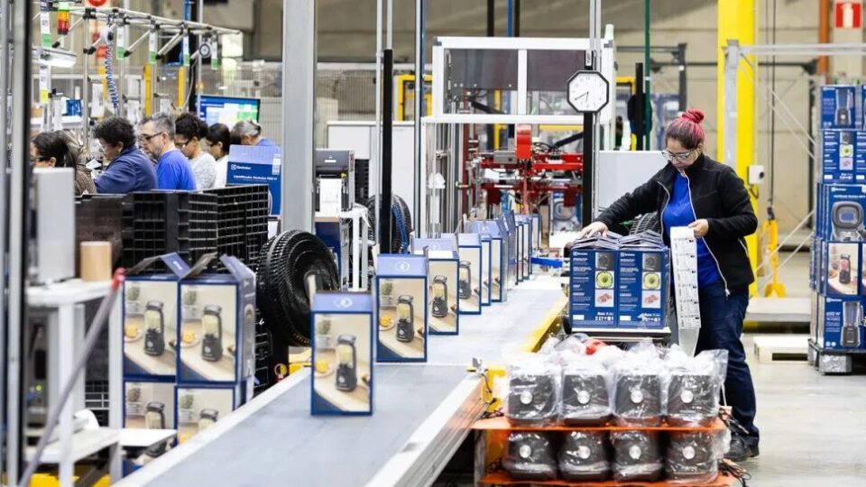 Como a inteligência artificial está transformando a indústria no Paraná?