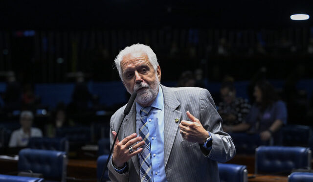 Saída de Jaques Wagner expõe dificuldade de Lula em se desvincular do escândalo do Banco Master