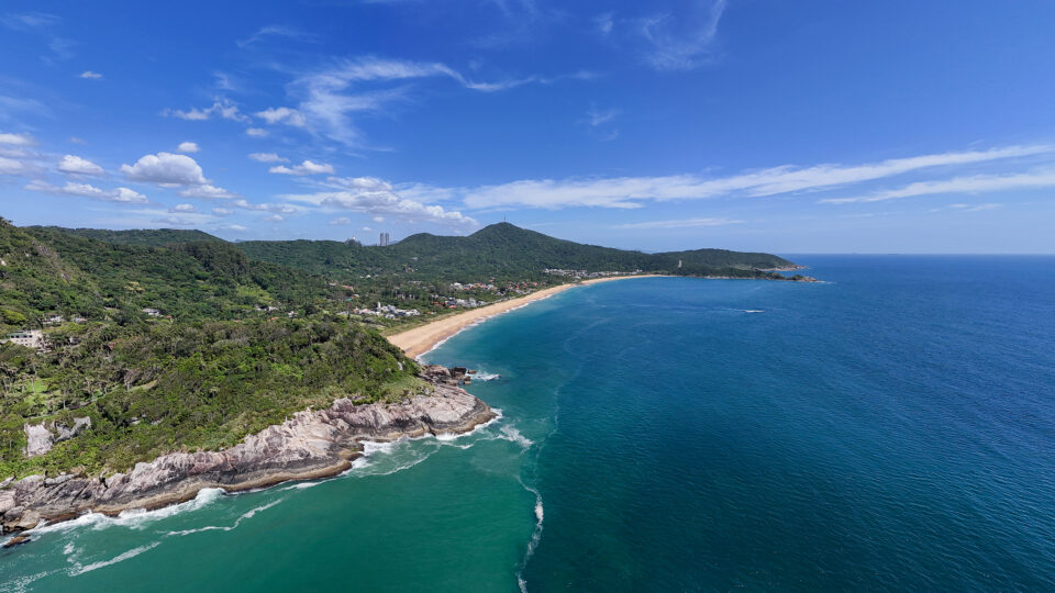 Por que Balneário Camboriú está sendo chamada de Hamptons brasileiro?