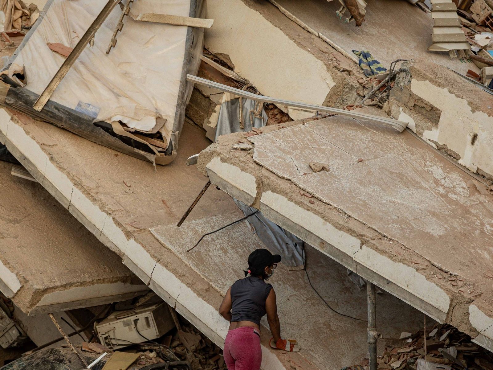 Terremoto na Venezuela: primeiro a gente ajuda, depois vê no que dá