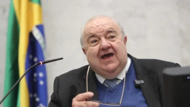 Partido emitiu nota condenando "narrativas inverídicas" após rumores envolvendo Requião Filho.