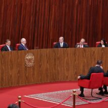 Ministros do STF querem controlar ações do TSE nas eleições de 2026.