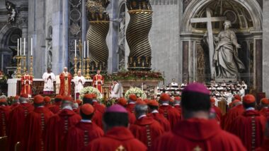 Papa Leão XIV preside a Santa Missa na Solenidade dos Santos Apóstolos Pedro e Paulo, na Basílica de São Pedro, Cidade do Vaticano, em 29 de junho de 2026.