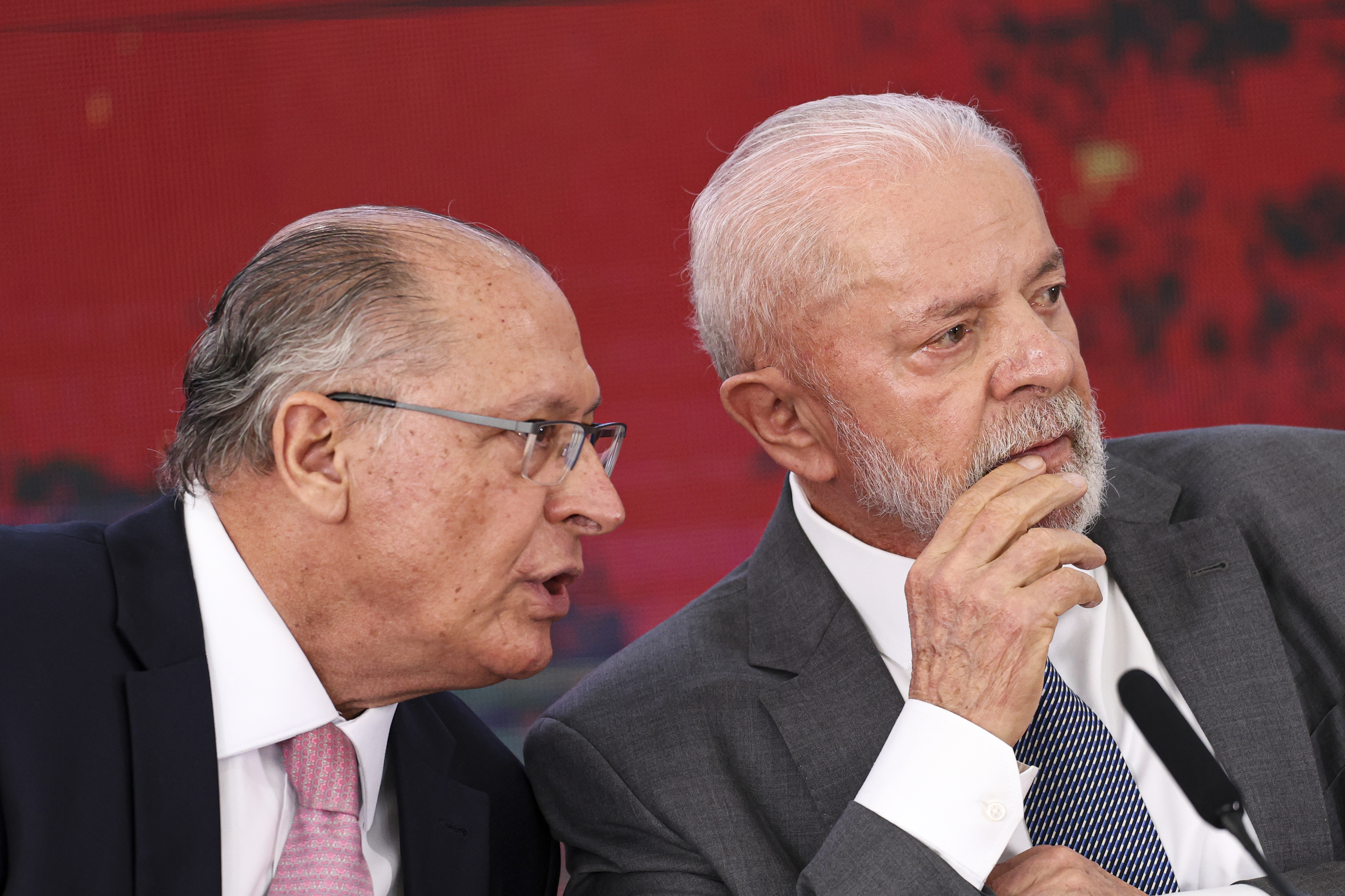 PT marca oficialização da candidatura de Lula para 2 de agosto